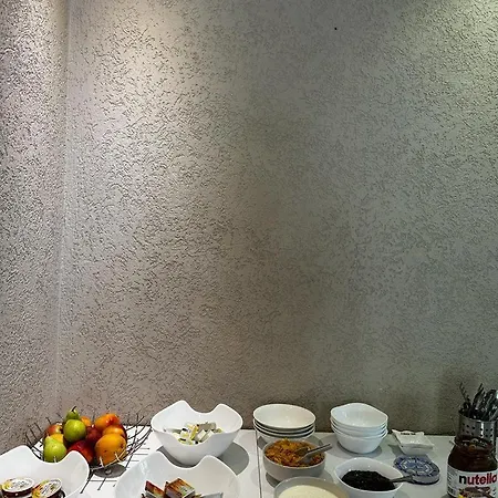 Park 1 Hotel Tirana