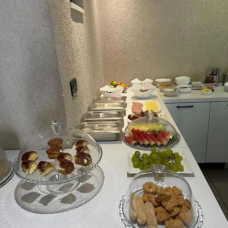 Park 1 Hotel Tirana